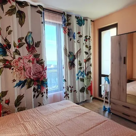 Private Sea Shore Daire *