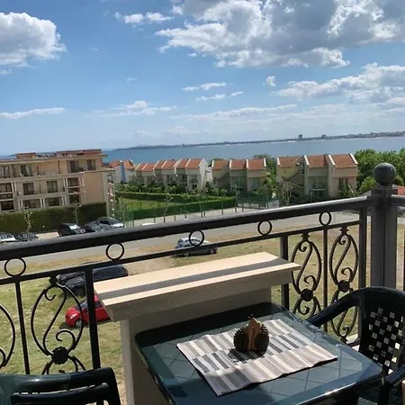 Private Sea Shore * سفيتي فلاس